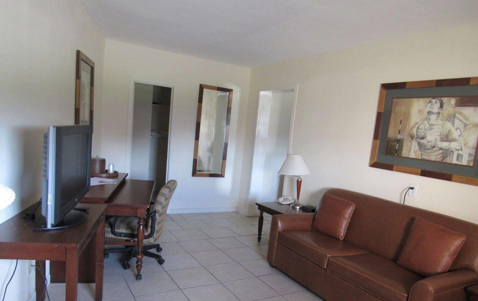 Motel Extended Alvin
